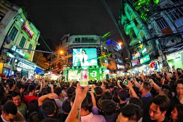 Khuấy động giới trẻ từ Bùi Viện đến Tạ Hiện, Heineken Silver khẳng định độ hot trong giới trẻ - 4 Khuấy động giới trẻ từ Bùi Viện đến Tạ Hiện, Heineken Silver khẳng định độ hot trong giới trẻ - 4
