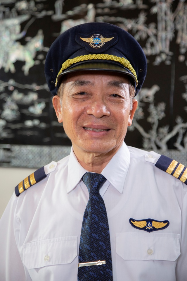 Nguyên Đoàn phó Đoàn bay 919: Một đời gắn bó với cánh bay - 1 Nguyên Đoàn phó Đoàn bay 919: Một đời gắn bó với cánh bay - 1