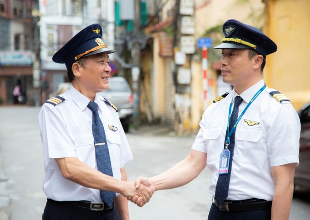 Nguyên Đoàn phó Đoàn bay 919: Một đời gắn bó với cánh bay - 5 Nguyên Đoàn phó Đoàn bay 919: Một đời gắn bó với cánh bay - 5