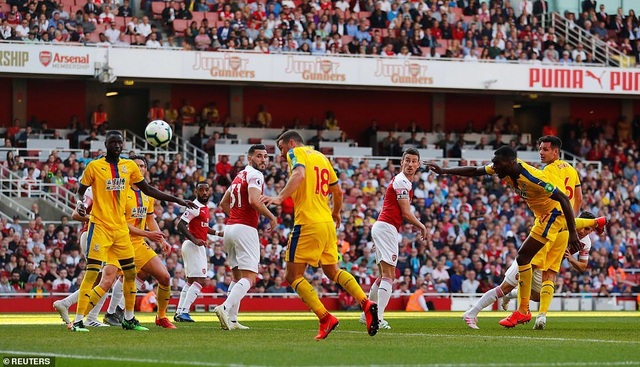 Nhìn lại trận derby thua đắng của Arsenal trước Crystal Palace - 16 Nhìn lại trận derby thua đắng của Arsenal trước Crystal Palace - 16