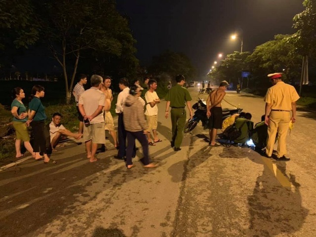 Hà Nội: Nghi vấn ô tô kéo lê bé trai 13 tuổi hơn 100m rồi bỏ trốn - 1