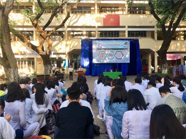 TPHCM: Giáo viên tố cáo việc nâng điểm nhiều môn cho 1 học sinh lớp 12 - 1 TPHCM: Giáo viên tố cáo việc nâng điểm nhiều môn cho 1 học sinh lớp 12 - 1
