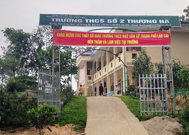 Tạm đình chỉ giáo viên tin học bị tố làm nữ sinh lớp 8 mang thai - 1 Tạm đình chỉ giáo viên tin học bị tố làm nữ sinh lớp 8 mang thai - 1