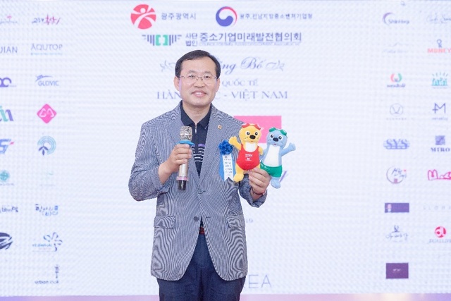 Lễ công bố hợp tác quốc tế Việt Nam - Hàn Quốc giữa doanh nghiệp Việt Nam và các nhà sản xuất Hàn Quốc - 2 Lễ công bố hợp tác quốc tế Việt Nam - Hàn Quốc giữa doanh nghiệp Việt Nam và các nhà sản xuất Hàn Quốc - 2
