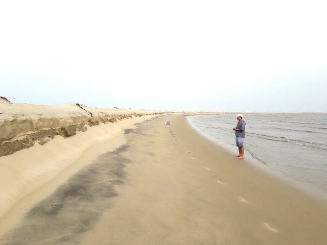 Đảo cát nổi giữa biển Hội An