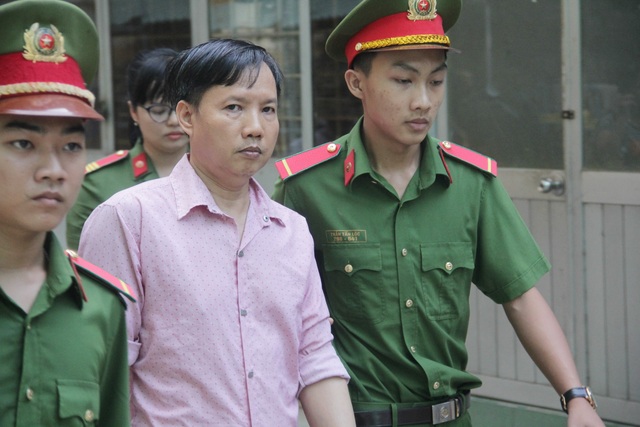 Ông “trùm” buôn lậu bị tâm thần, người làm công “lãnh đạn” - 1 Ông “trùm” buôn lậu bị tâm thần, người làm công “lãnh đạn” - 1