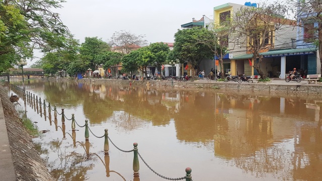 Ninh Bình: Dự án nạo vét sông 10 năm vẫn dở dang, chưa bàn giao đã xuống cấp! - 3 Ninh Bình: Dự án nạo vét sông 10 năm vẫn dở dang, chưa bàn giao đã xuống cấp! - 3