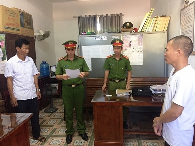 Khởi tố vụ hỗn chiến có tiếng súng trên QL1A - 2 Khởi tố vụ hỗn chiến có tiếng súng trên QL1A - 2