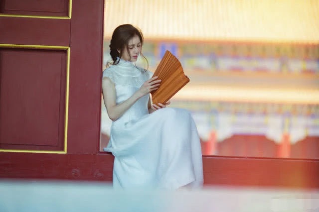 Nhan sắc nóng bỏng của Tiểu Long Nữ Lý Nhược Đồng ở tuổi 45 - 19 Nhan sắc nóng bỏng của Tiểu Long Nữ Lý Nhược Đồng ở tuổi 45 - 19