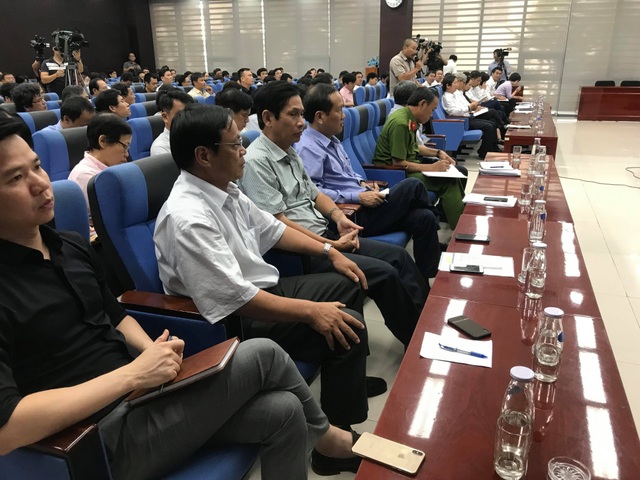 Đà Nẵng không sử dụng chai nhựa trong các cuộc họp - 1 Đà Nẵng không sử dụng chai nhựa trong các cuộc họp - 1