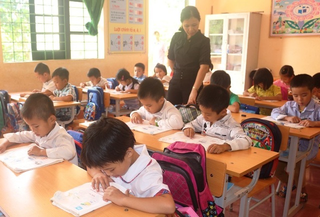 Thanh Hóa: Gần 270 giáo viên được tuyển dụng vào viên chức ngành giáo dục - 1 Thanh Hóa: Gần 270 giáo viên được tuyển dụng vào viên chức ngành giáo dục - 1