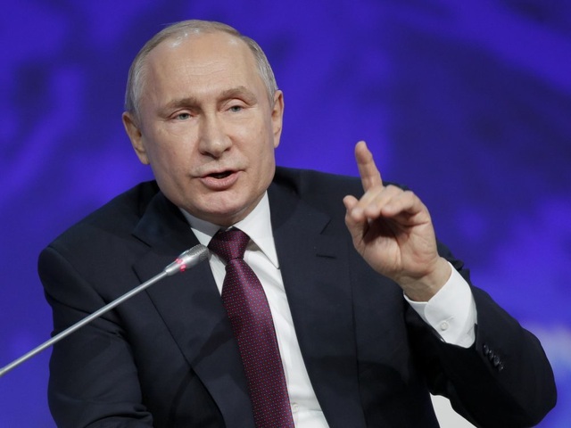 Ông Putin tự tin tuyên bố nền kinh tế Nga sẽ lọt top 5 thế giới - 1 Ông Putin tự tin tuyên bố nền kinh tế Nga sẽ lọt top 5 thế giới - 1