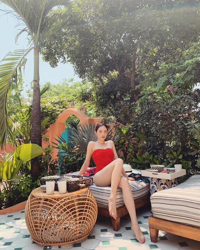 Hà Hồ, Kỳ Duyên và dàn mỹ nhân đua nhau diện áo tắm sexy, du hí sang chảnh - 9 Hà Hồ, Kỳ Duyên và dàn mỹ nhân đua nhau diện áo tắm sexy, du hí sang chảnh - 9