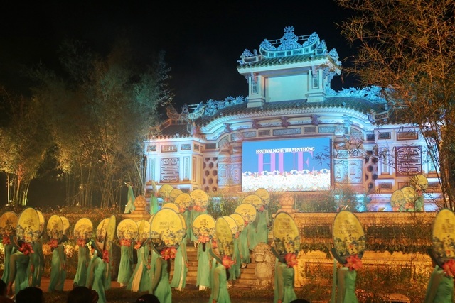 Khai mạc Festival nghề truyền thống Huế 2019 “Tinh hoa nghề Việt” - 2 Khai mạc Festival nghề truyền thống Huế 2019 “Tinh hoa nghề Việt” - 2