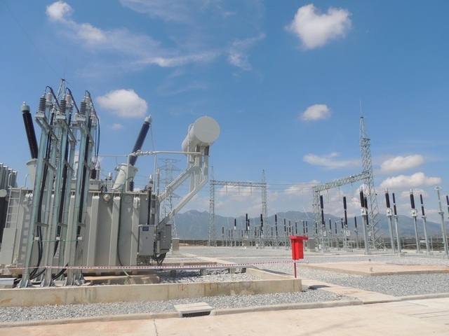 Khánh thành 2 nhà máy điện gió, điện mặt trời quy mô lớn tại Ninh Thuận - 3
