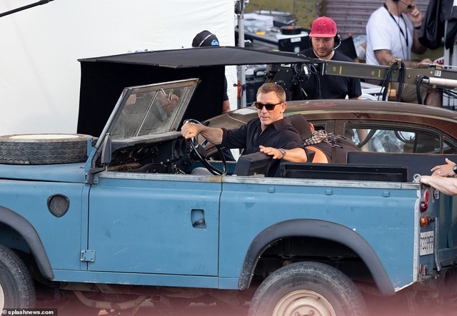 Hé lộ diễn viên đóng thế điển trai của điệp viên 007 Daniel Craig - 13 Hé lộ diễn viên đóng thế điển trai của điệp viên 007 Daniel Craig - 13