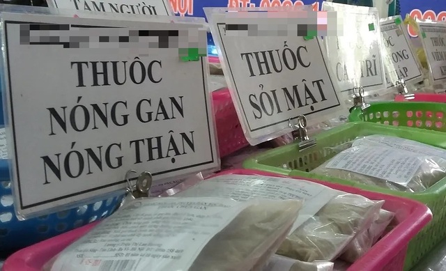 Tự điều trị viêm gan bằng thuốc nam, bệnh nhân hôn mê sâu - 1 Tự điều trị viêm gan bằng thuốc nam, bệnh nhân hôn mê sâu - 1