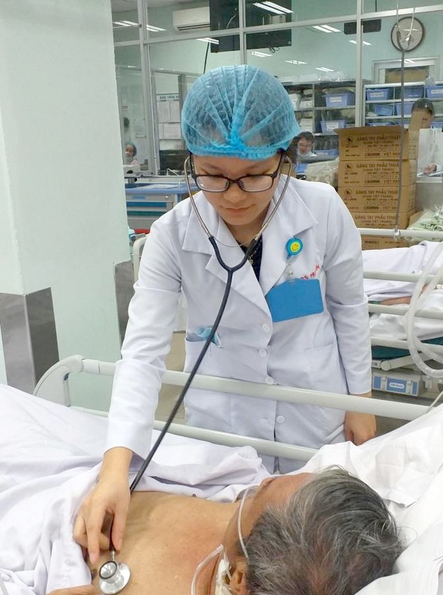 Tự điều trị viêm gan bằng thuốc nam, bệnh nhân hôn mê sâu - 2 Tự điều trị viêm gan bằng thuốc nam, bệnh nhân hôn mê sâu - 2