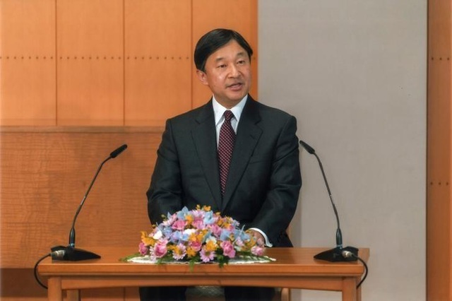 Nhật hoàng Akihito chính thức thoái vị - 4