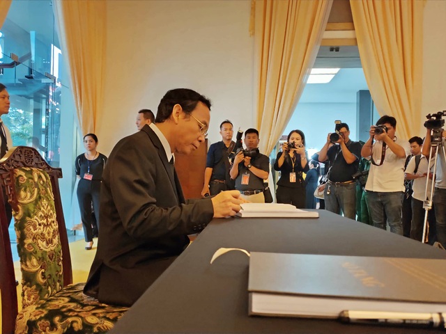 Lãnh đạo Đảng, Nhà nước tiễn biệt nguyên Chủ tịch nước Lê Đức Anh - 14 Lãnh đạo Đảng, Nhà nước tiễn biệt nguyên Chủ tịch nước Lê Đức Anh - 14