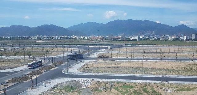 Bán đấu giá sân bay Cam Ranh cũ hay sân bay Nha Trang? - 1 Bán đấu giá sân bay Cam Ranh cũ hay sân bay Nha Trang? - 1