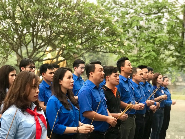 Tuổi trẻ Hà Nội tìm về ký ức lịch sử Điện Biên Phủ năm xưa - 2 Tuổi trẻ Hà Nội tìm về ký ức lịch sử Điện Biên Phủ năm xưa - 2