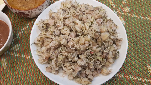 Những món đặc sản nhiều người nhìn đã “sởn da gà” ở Ninh Bình - 4 Những món đặc sản nhiều người nhìn đã “sởn da gà” ở Ninh Bình - 4