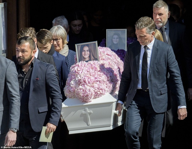 Tỷ phú Đan Mạch đau buồn tiễn đưa 3 con thiệt mạng vì vụ đánh bom ở Sri Lanka - 8