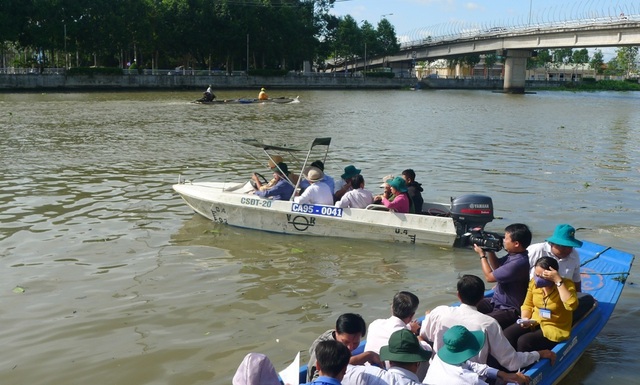 Vụ nước sông đen ngòm: Thủ phạm là một công ty mía đường - 3 Vụ nước sông đen ngòm: Thủ phạm là một công ty mía đường - 3