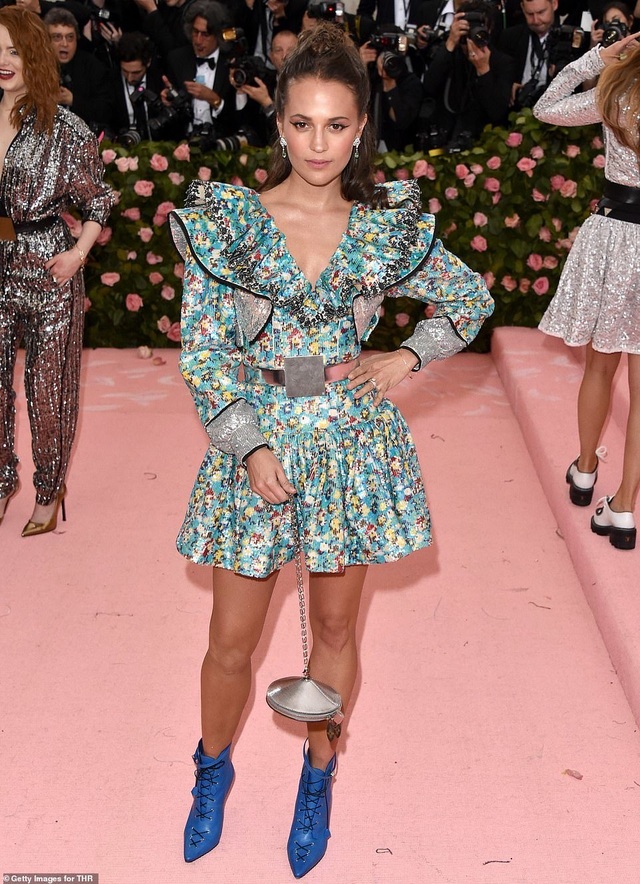 Khi sao bất ngờ mặc xấu tại Met Gala 2019 - 10 Khi sao bất ngờ mặc xấu tại Met Gala 2019 - 10