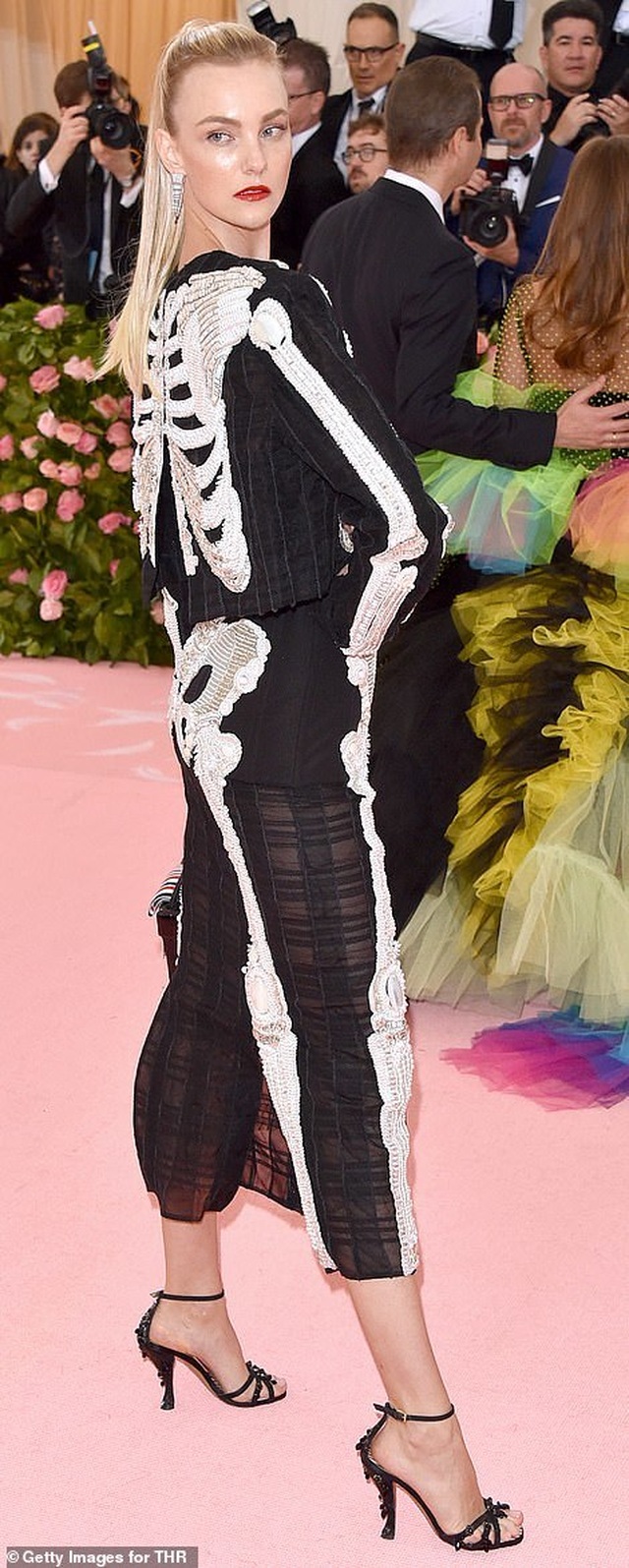 Khi sao bất ngờ mặc xấu tại Met Gala 2019 - 12 Khi sao bất ngờ mặc xấu tại Met Gala 2019 - 12