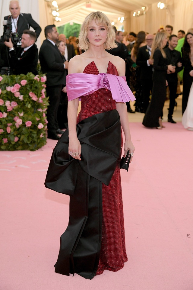 Những bộ cánh đẹp nhất trên thảm đỏ Met gala 2019 - 15 Những bộ cánh đẹp nhất trên thảm đỏ Met gala 2019 - 15