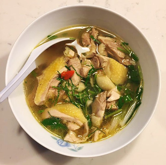 Tiết lộ về người mẹ nổi tiếng một thời của nam ca sĩ Bằng Kiều - 11 Tiết lộ về người mẹ nổi tiếng một thời của nam ca sĩ Bằng Kiều - 11