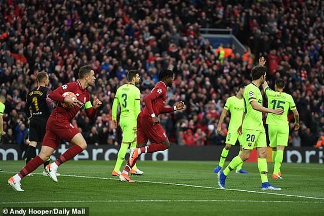 Liverpool 4-0 Barcelona: Cú sốc lớn tại Anfield - 20