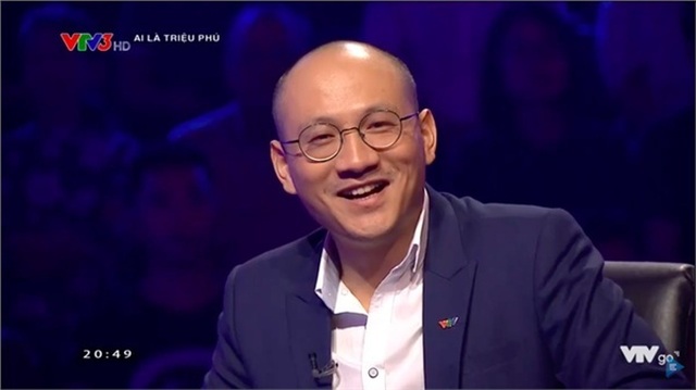 Hi hữu Ai là triệu phú gọi nhầm số điện thoại hỗ trợ người chơi - 2 Hi hữu Ai là triệu phú gọi nhầm số điện thoại hỗ trợ người chơi - 2