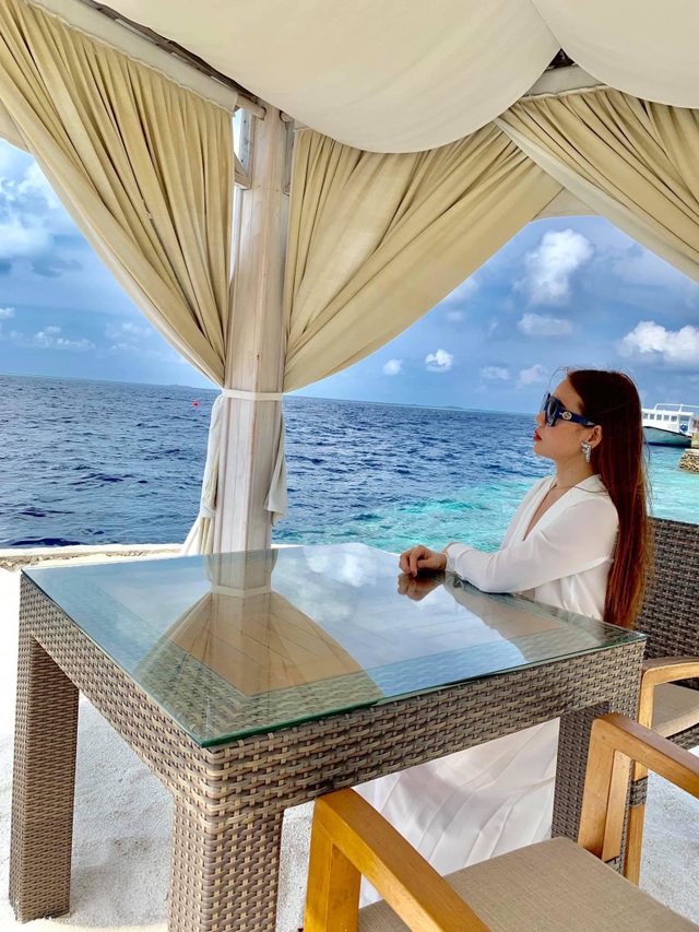 Gái xinh Sài Gòn check-in ở Maldives sang chảnh như Rich Kid khiến ai cũng phải trầm trồ - 3 Gái xinh Sài Gòn check-in ở Maldives sang chảnh như Rich Kid khiến ai cũng phải trầm trồ - 3