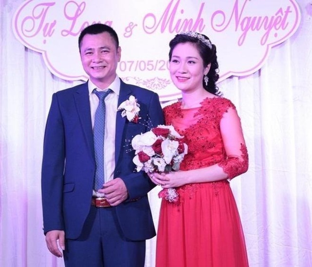Tự Long “tỏ tình” ngọt lịm với bà xã kỷ niệm 4 năm ngày cưới - 7 Tự Long “tỏ tình” ngọt lịm với bà xã kỷ niệm 4 năm ngày cưới - 7