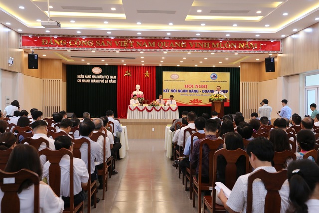 Còn nhiều DN không tiếp cận được nguồn vốn “sạch” từ ngân hàng phải vay tín dụng đen - 1 Còn nhiều DN không tiếp cận được nguồn vốn “sạch” từ ngân hàng phải vay tín dụng đen - 1
