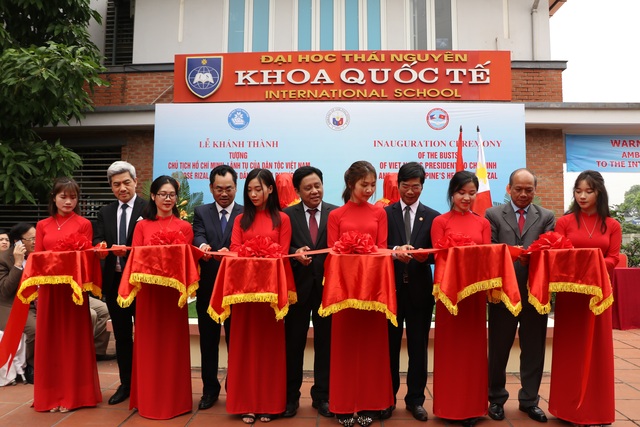 URC Việt Nam góp phần thúc đẩy mối quan hệ song phương Việt Nam – Philippines - 2 URC Việt Nam góp phần thúc đẩy mối quan hệ song phương Việt Nam – Philippines - 2