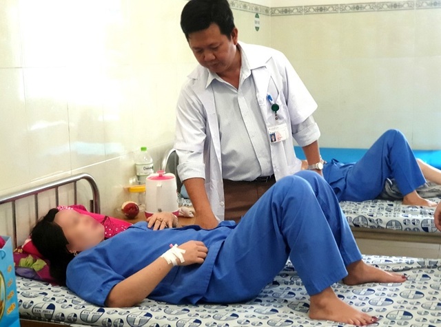Vòng tránh thai xuyên cổ tử cung chui vào bàng quang - 2 Vòng tránh thai xuyên cổ tử cung chui vào bàng quang - 2