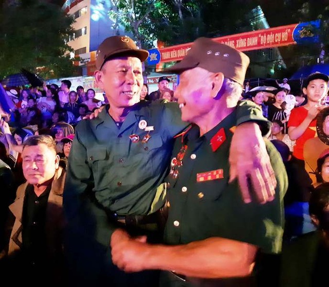 Huyền thoại một con đường - 3 Huyền thoại một con đường - 3