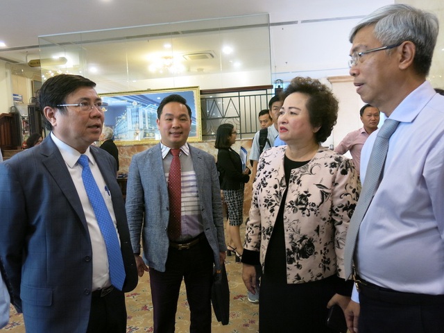 Đầu tư vào TPHCM, doanh nghiệp đề nghị minh bạch quy trình phê duyệt dự án - 4 Đầu tư vào TPHCM, doanh nghiệp đề nghị minh bạch quy trình phê duyệt dự án - 4