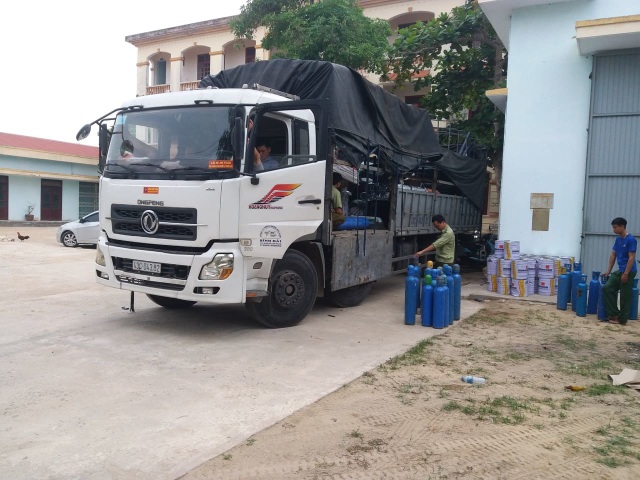 Bắt giữ vụ vận chuyển trái phép lượng lớn khí gây cười” - 1 Bắt giữ vụ vận chuyển trái phép lượng lớn khí gây cười” - 1