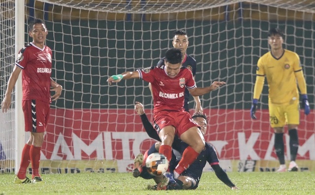 B.Bình Dương nhọc nhằn vượt qua Sài Gòn FC trên sân nhà - 3 B.Bình Dương nhọc nhằn vượt qua Sài Gòn FC trên sân nhà - 3