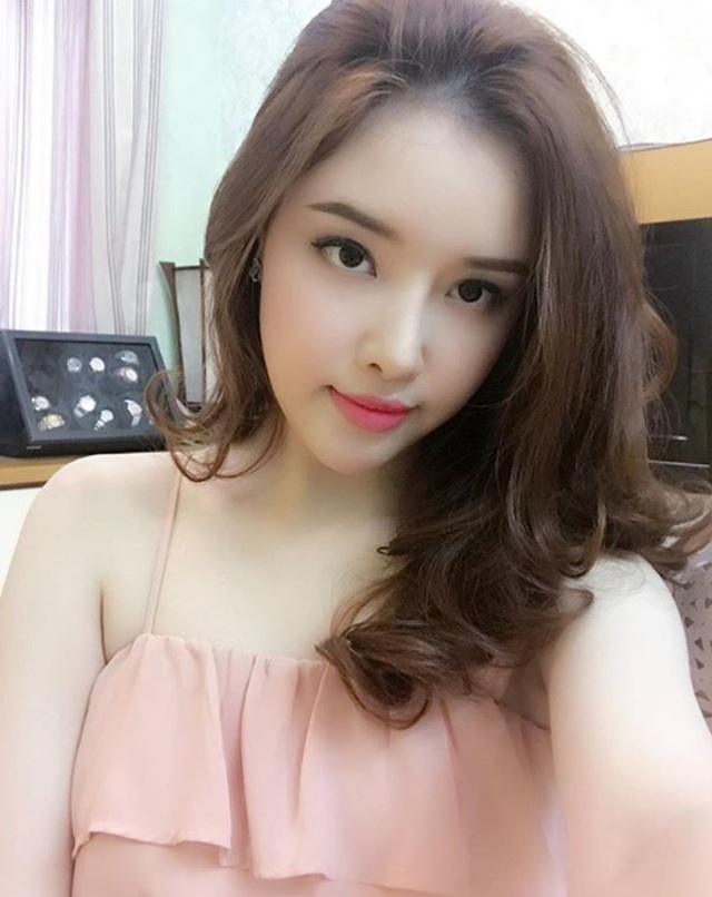 Không nhận ra em gái Mai Phương Thúy trong loạt ảnh táo bạo này! - 10 Không nhận ra em gái Mai Phương Thúy trong loạt ảnh táo bạo này! - 10