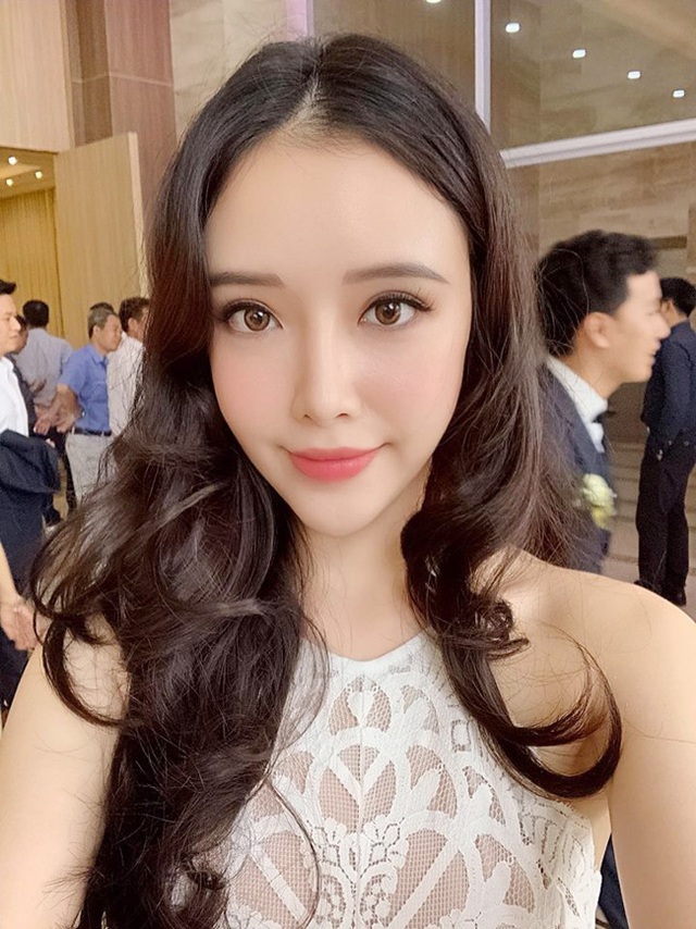 Không nhận ra em gái Mai Phương Thúy trong loạt ảnh táo bạo này! - 15 Không nhận ra em gái Mai Phương Thúy trong loạt ảnh táo bạo này! - 15