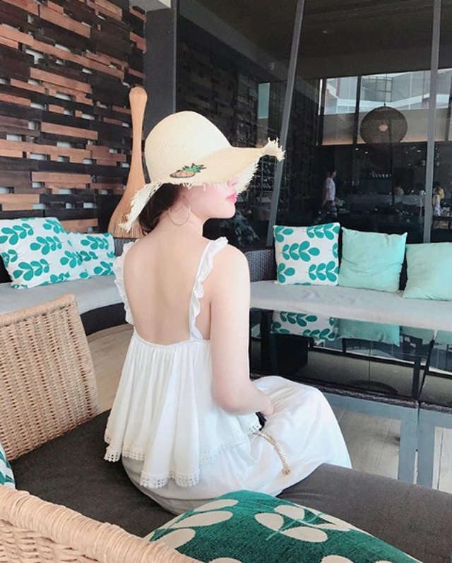 Không nhận ra em gái Mai Phương Thúy trong loạt ảnh táo bạo này! - 16 Không nhận ra em gái Mai Phương Thúy trong loạt ảnh táo bạo này! - 16