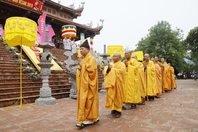 Hà Nam: 400 xe hoa tham gia rước Phật chào mừng Đại lễ Vesak 2019 - 2 Hà Nam: 400 xe hoa tham gia rước Phật chào mừng Đại lễ Vesak 2019 - 2