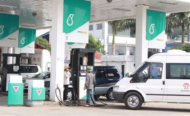 Chuyên gia: Cách tính thuế với kinh doanh xăng dầu đang khiến người tiêu dùng chịu thiệt - 1 Chuyên gia: Cách tính thuế với kinh doanh xăng dầu đang khiến người tiêu dùng chịu thiệt - 1