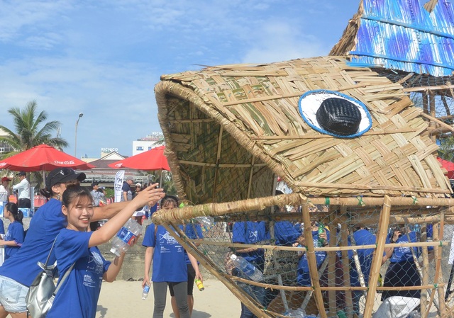 Đà Nẵng ra mắt Bống - Goby “ăn” rác thải nhựa ở bãi biển du lịch - 2 Đà Nẵng ra mắt Bống - Goby “ăn” rác thải nhựa ở bãi biển du lịch - 2